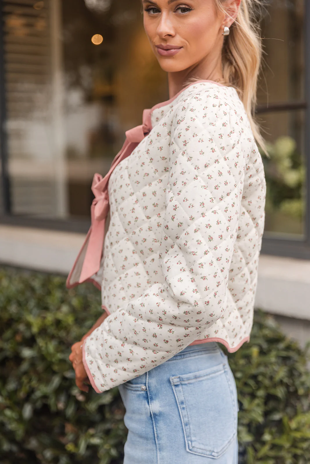 Sadie Cream & Pink Floral Scallop Jacket - Image 4