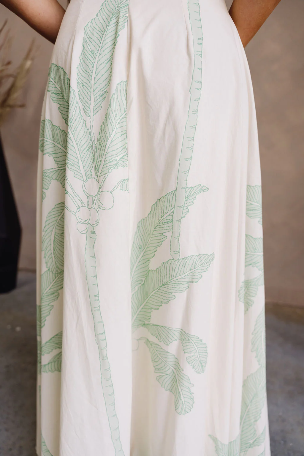 Samara Cream & Light Green Palm Leaf Maxi Dress - Image 11