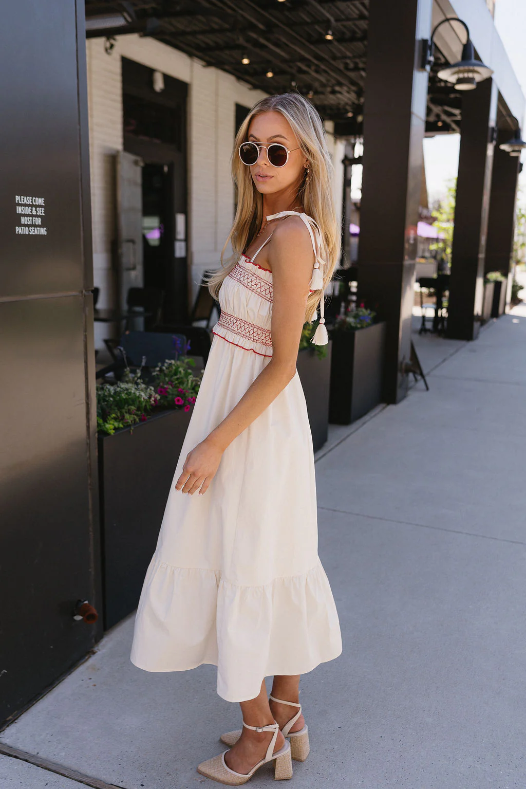 Savannah Cream & Red Midi Dress - Image 7