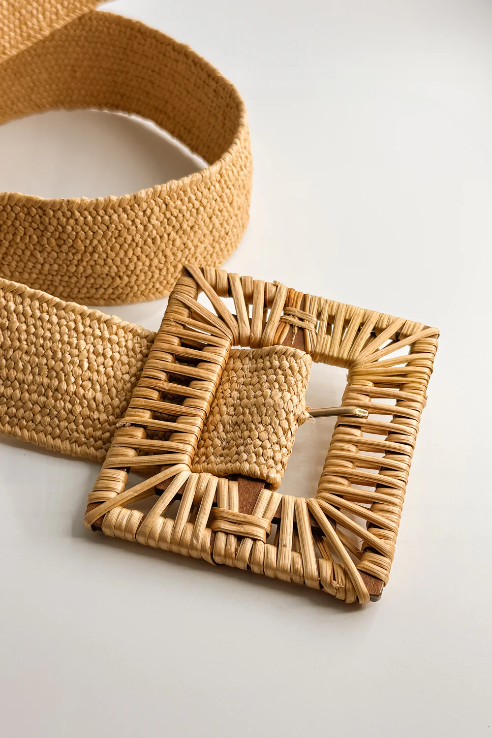 Savannah Tan Rattan Square Adjustable Belt - Image 2