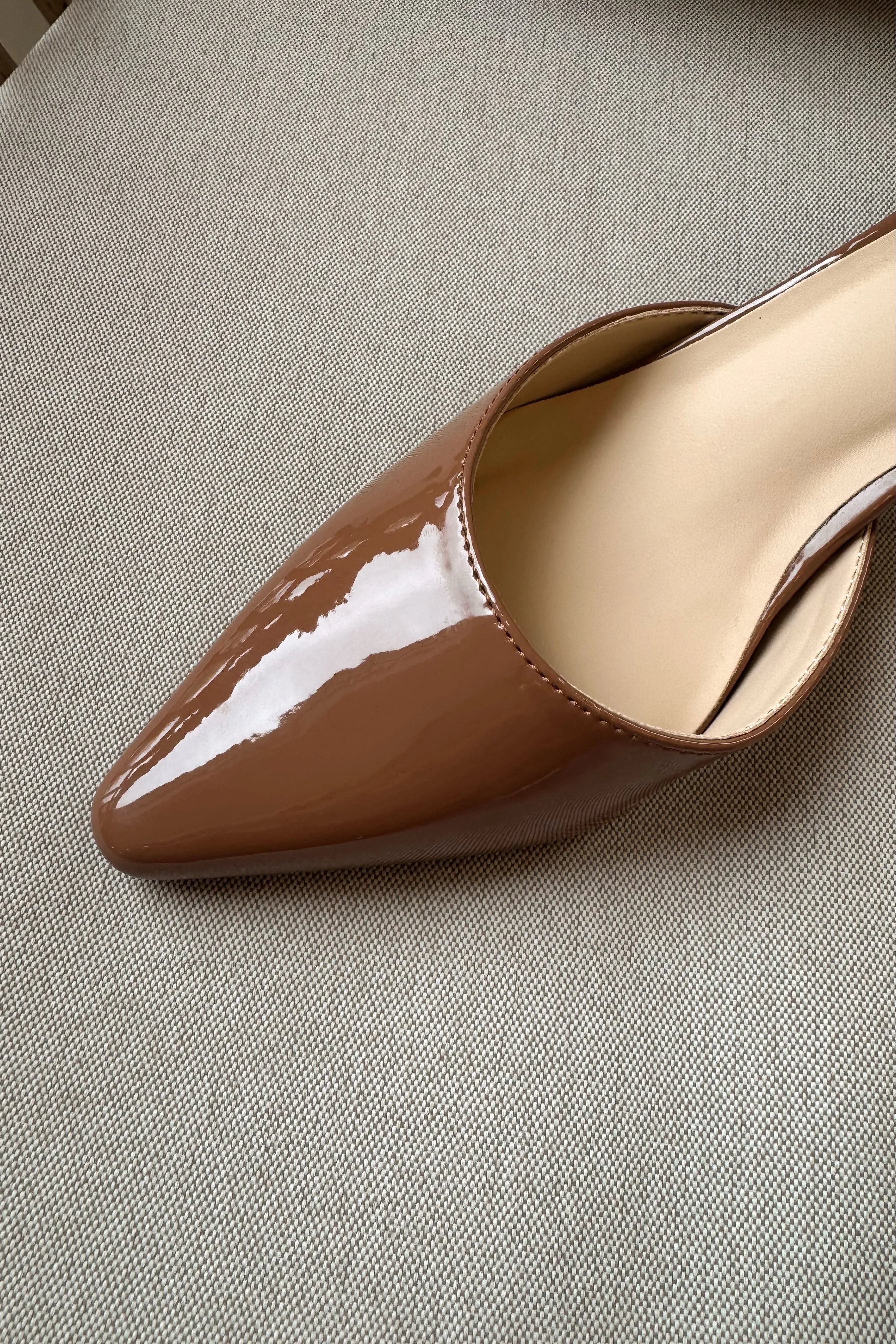 Scarlet Brown Patent Leather Pointed Toe Heel - Image 3