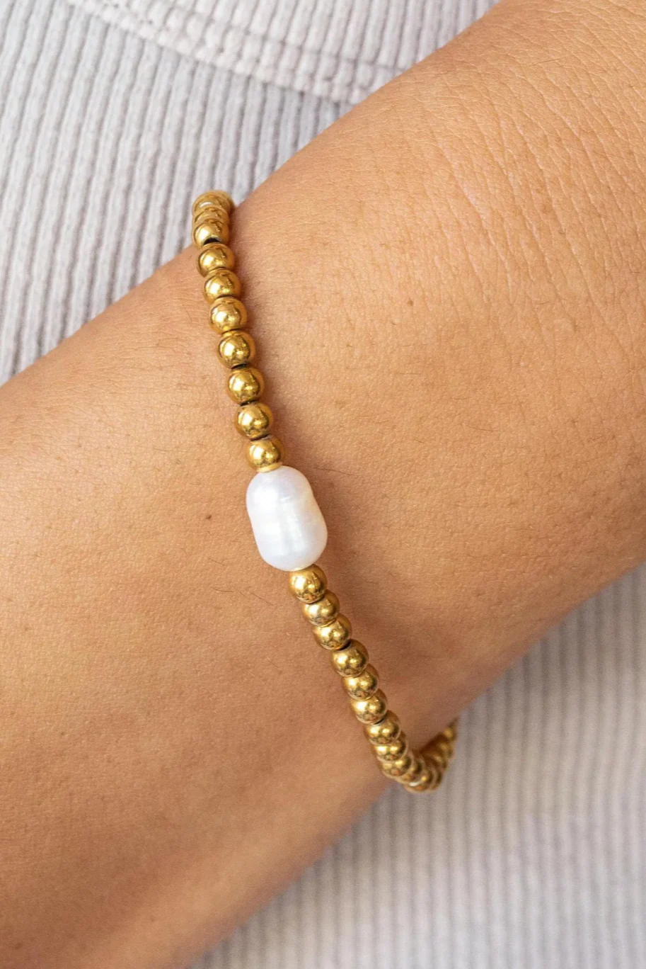 ALCO Seaside Pearl Gold Bracelet - Image 2