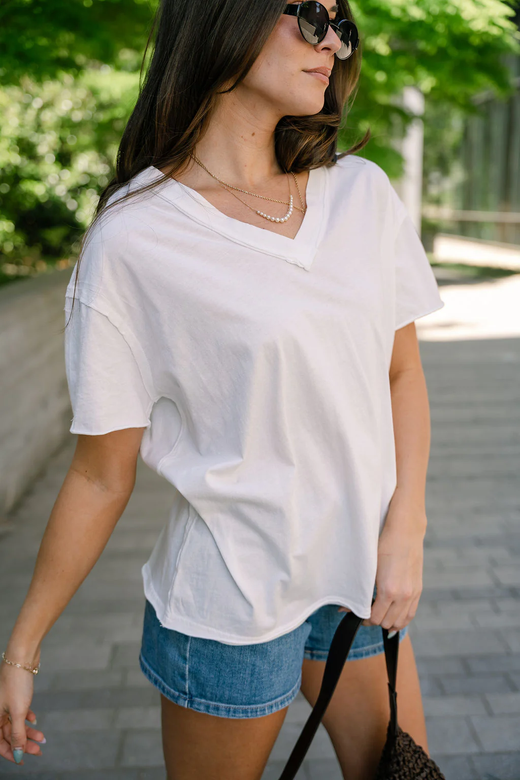 Selah White V-Neckline Short Sleeve Top - Image 3