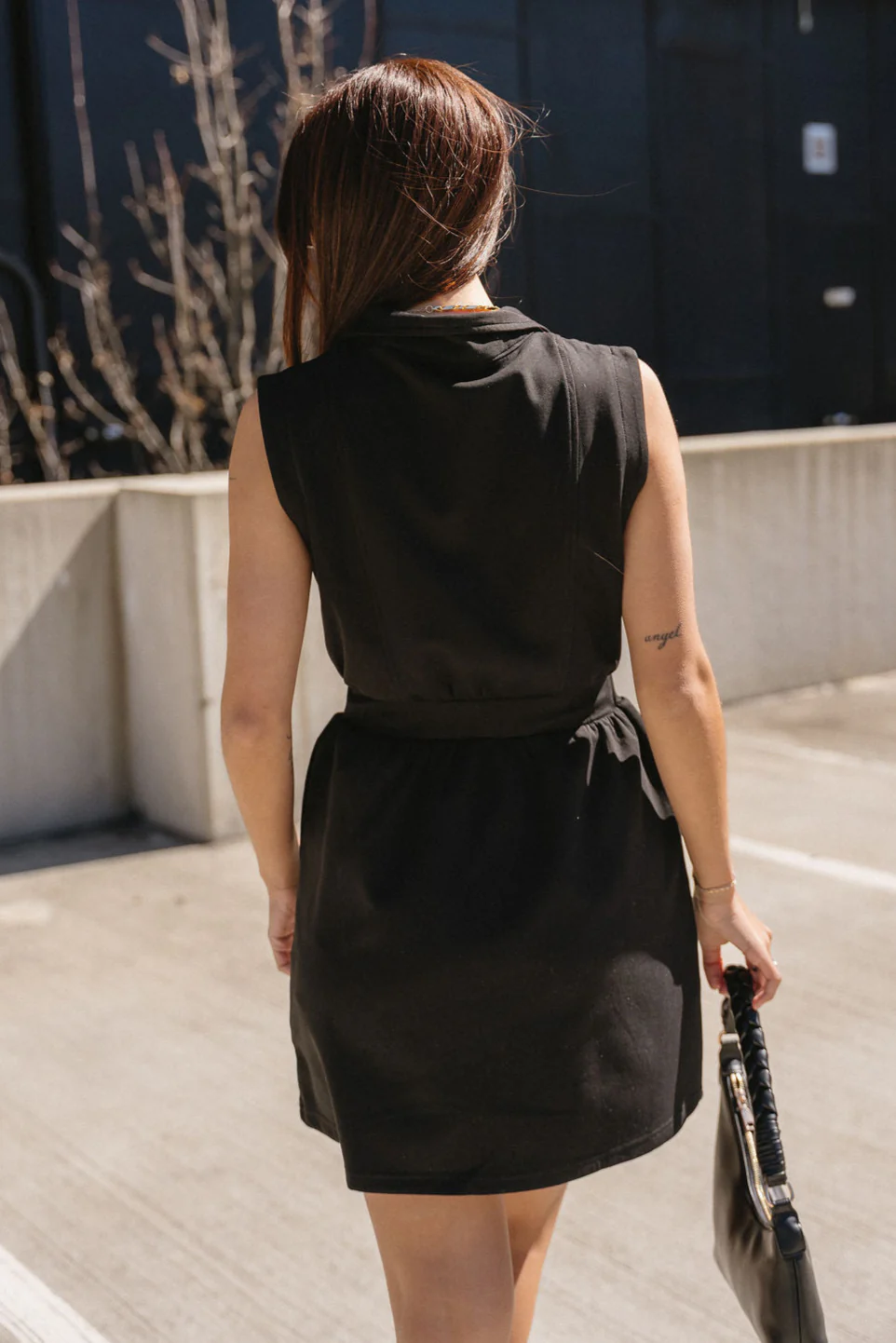 Serena Black Zip-Front Sleeveless Mini Dress - Image 4