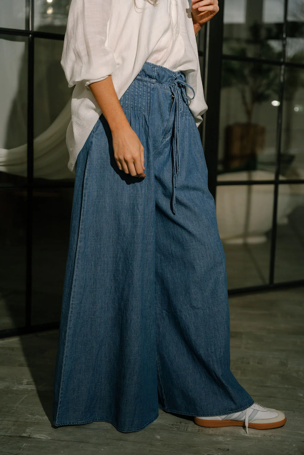 Shania Blue Wide Leg Pleated Pants - Image 3
