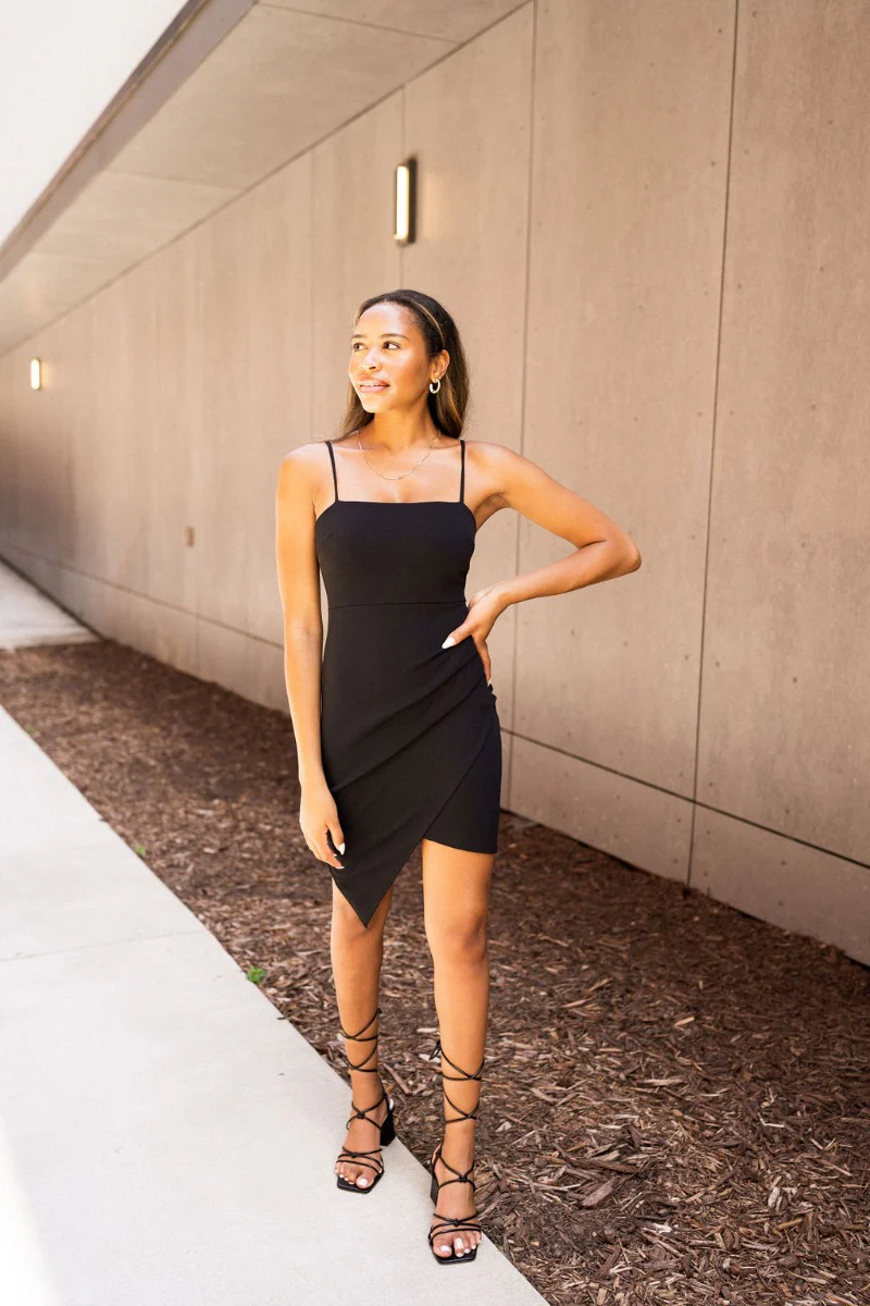 Show Stopper Dress in Black - Image 3
