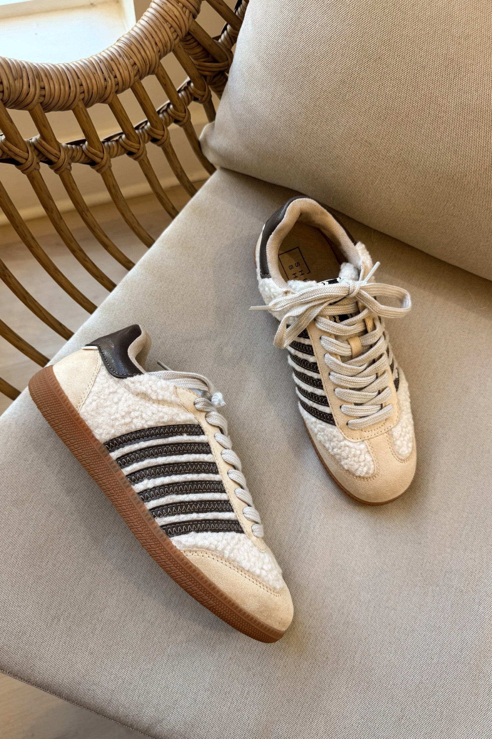 Shu Shop Stevie Beige Shearling Sneaker - Image 4