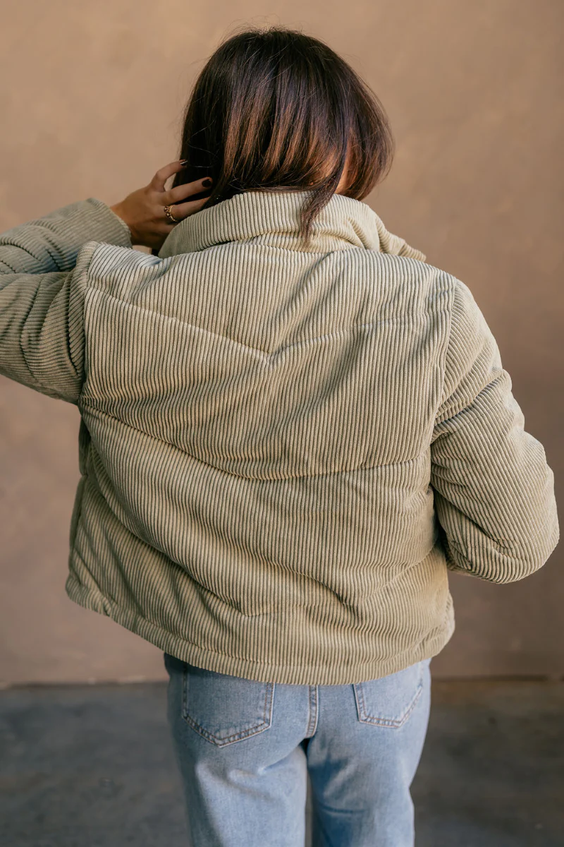 Sloan Moss Green Corduroy Puffer Jacket - Image 7