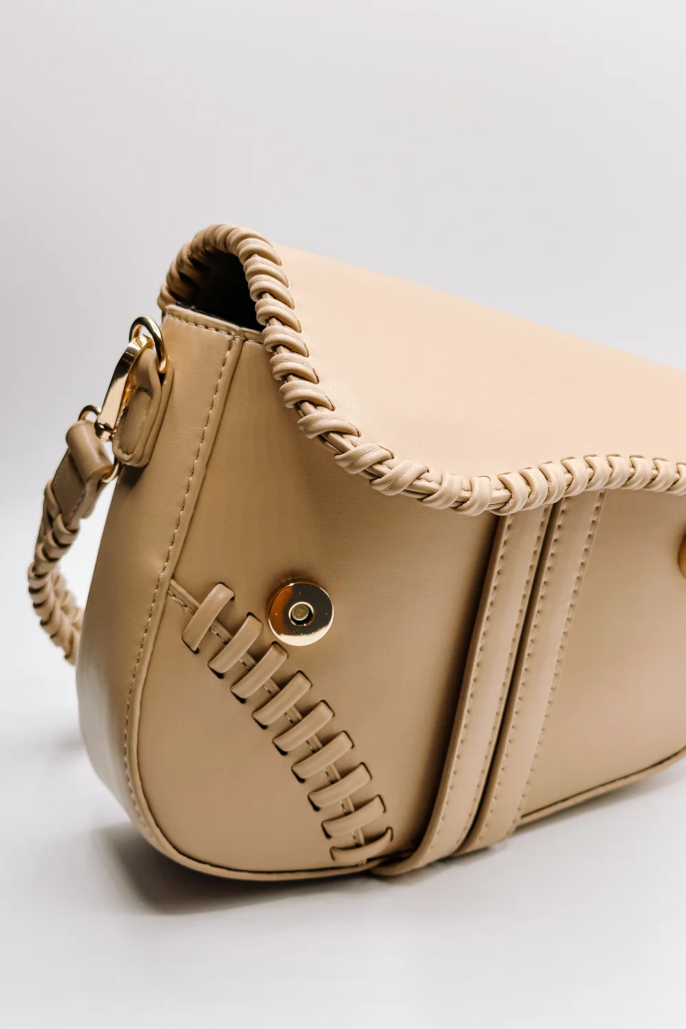 Sloane Sand Leather Braided Strap Purse - Image 5