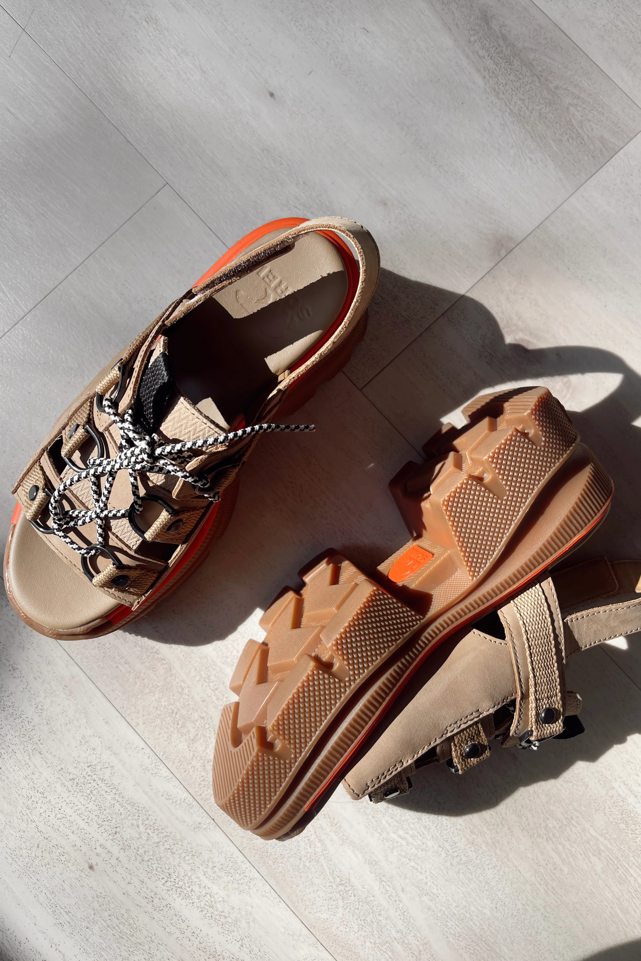 Sorel Rein Lace Brown & Black Platform Sandal - Image 2