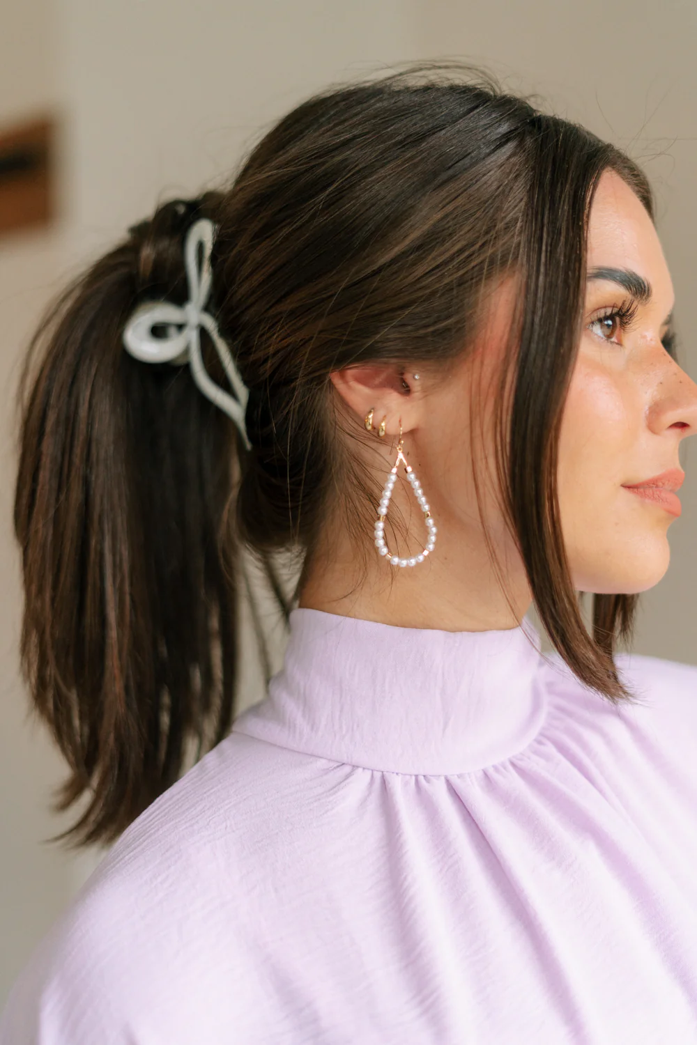 Stephanie Gold & White Pearl Dangle Earring - Image 2
