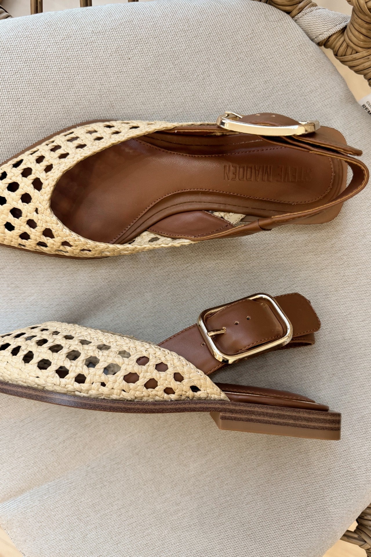 Steve Madden Shay Natural Woven Pointed Toe Flat - Image 4
