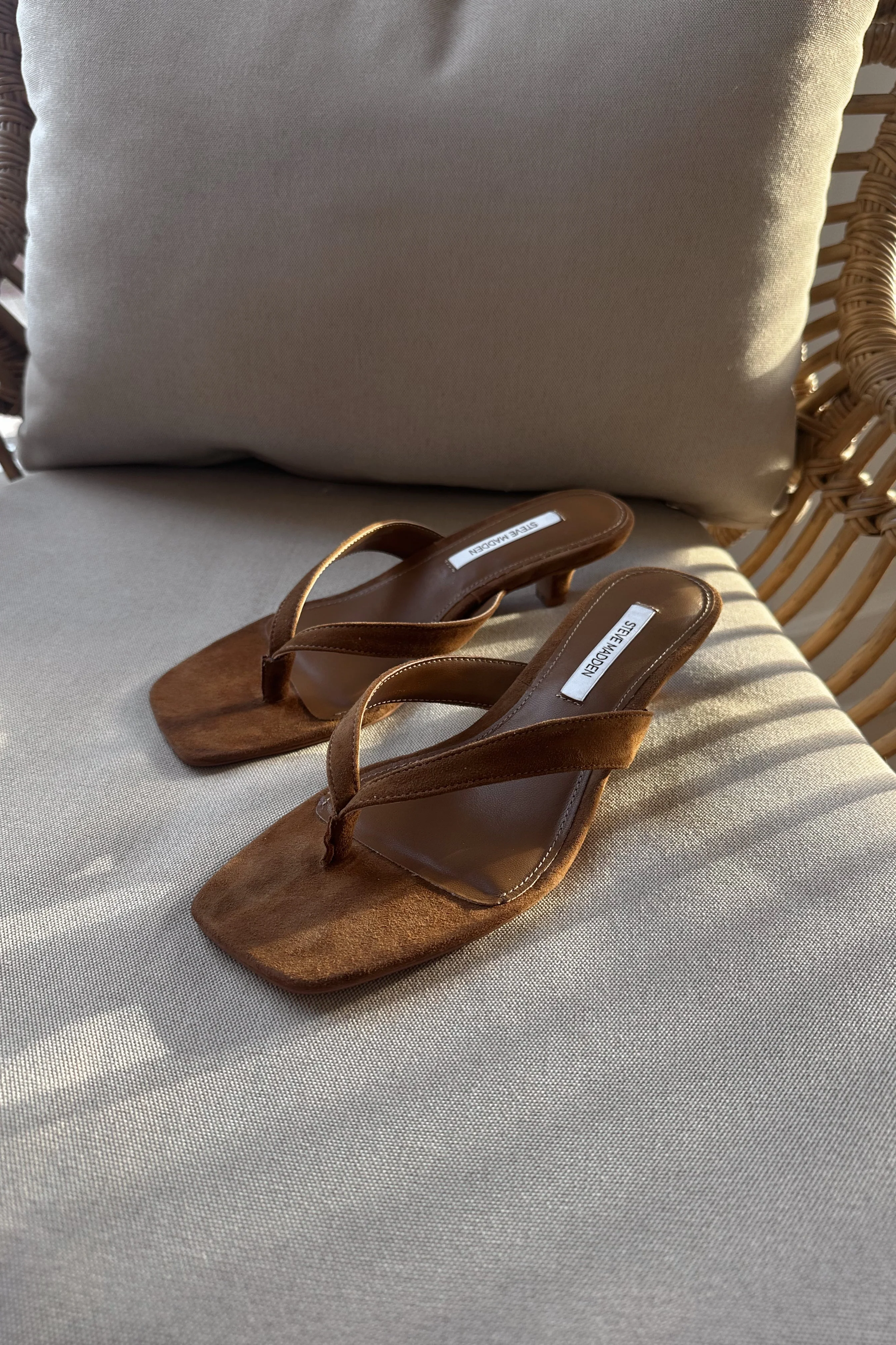 Steve Madden Tracie Chestnut Thong Heel Sandal