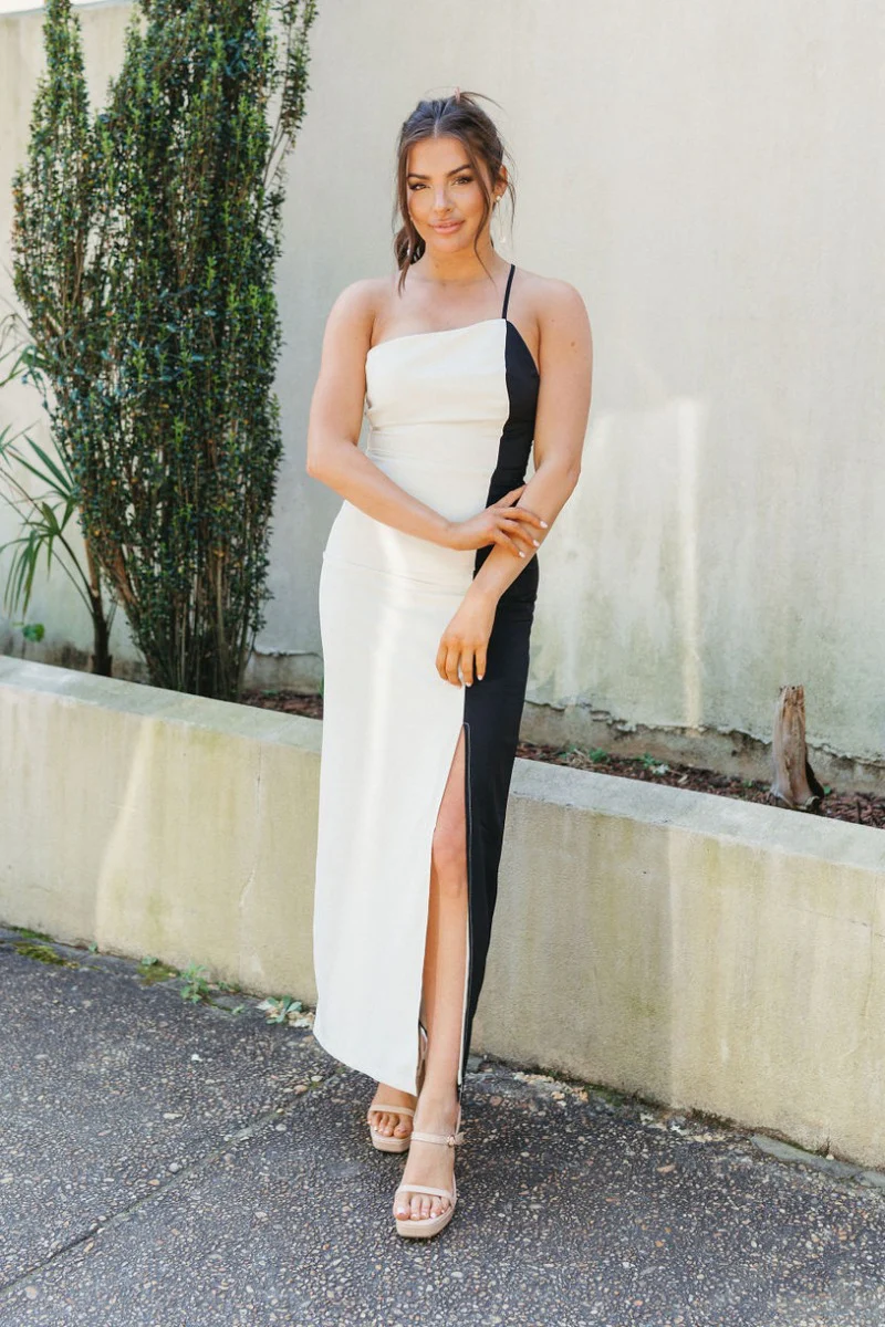 Strut It Midi Dress