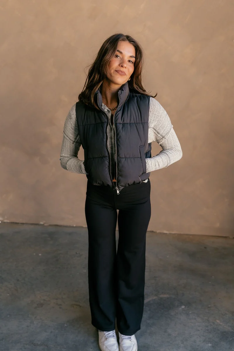 Sutton Black Cropped Puffer Vest - Image 2