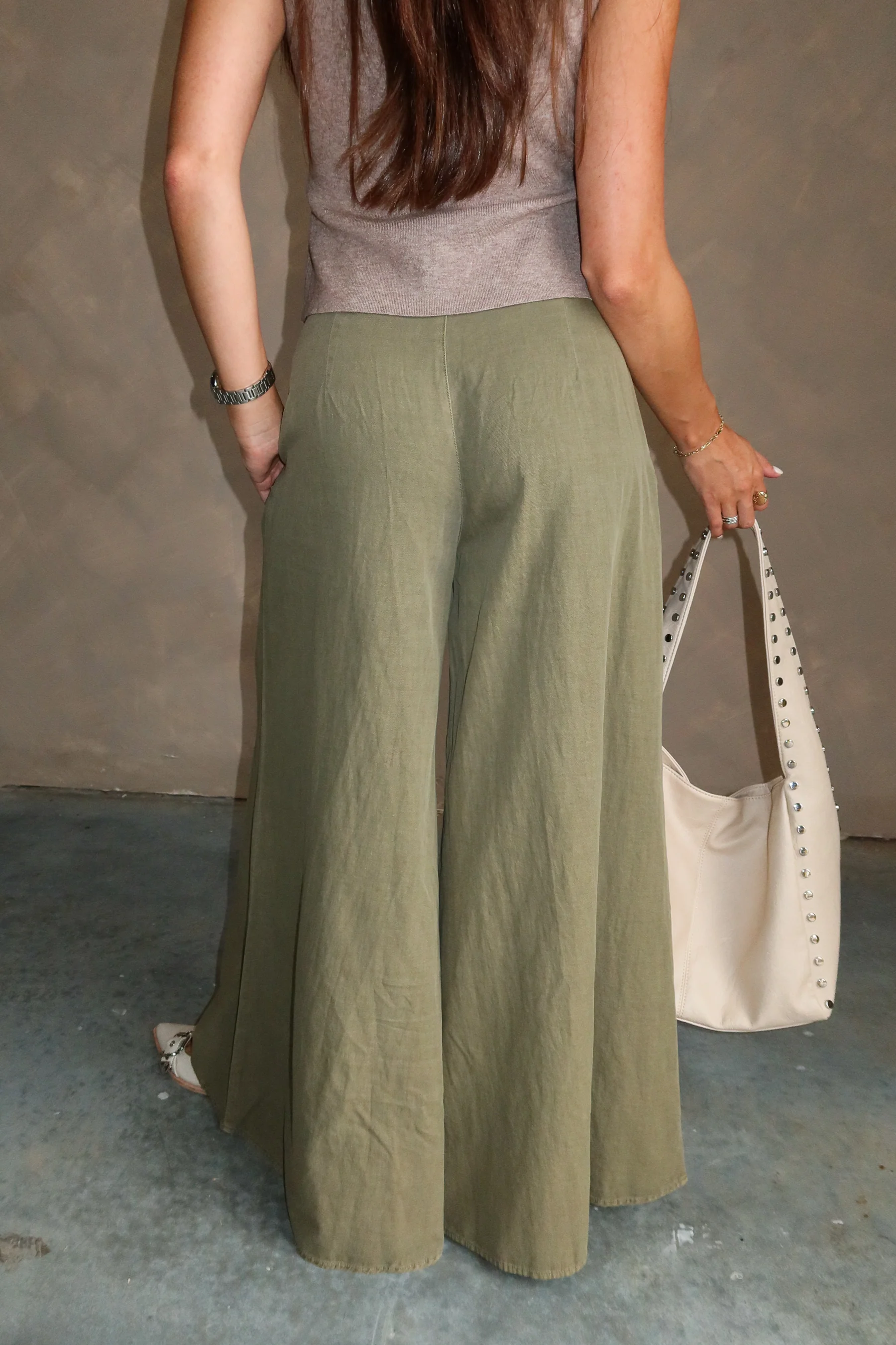 Tori Olive Wide Leg Pants - Image 8