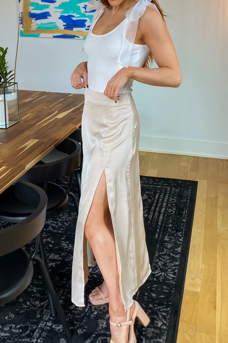 Unforgettable Moments Skirt