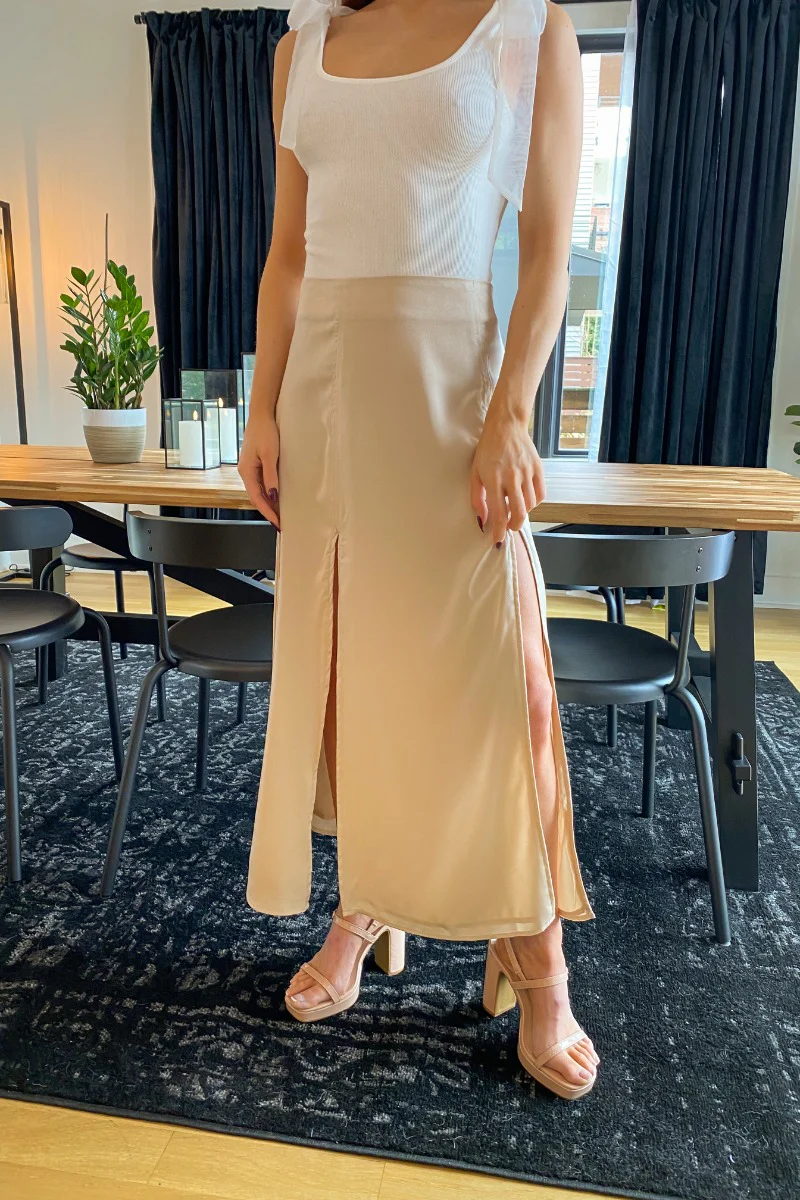 Unforgettable Moments Skirt - Image 2
