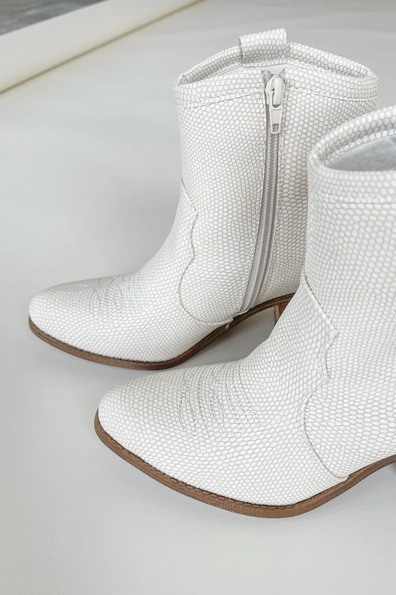 Unite Ankle Boot - Image 6