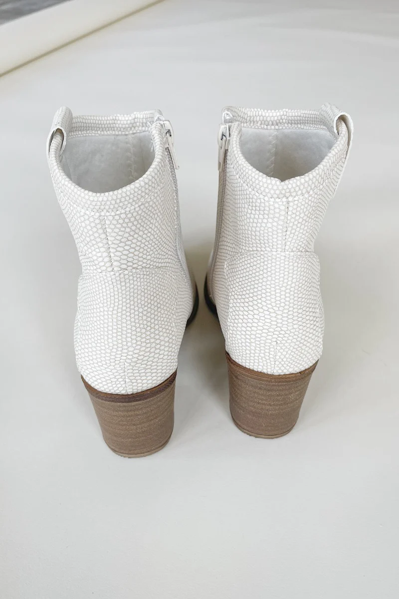 Unite Ankle Boot - Image 9