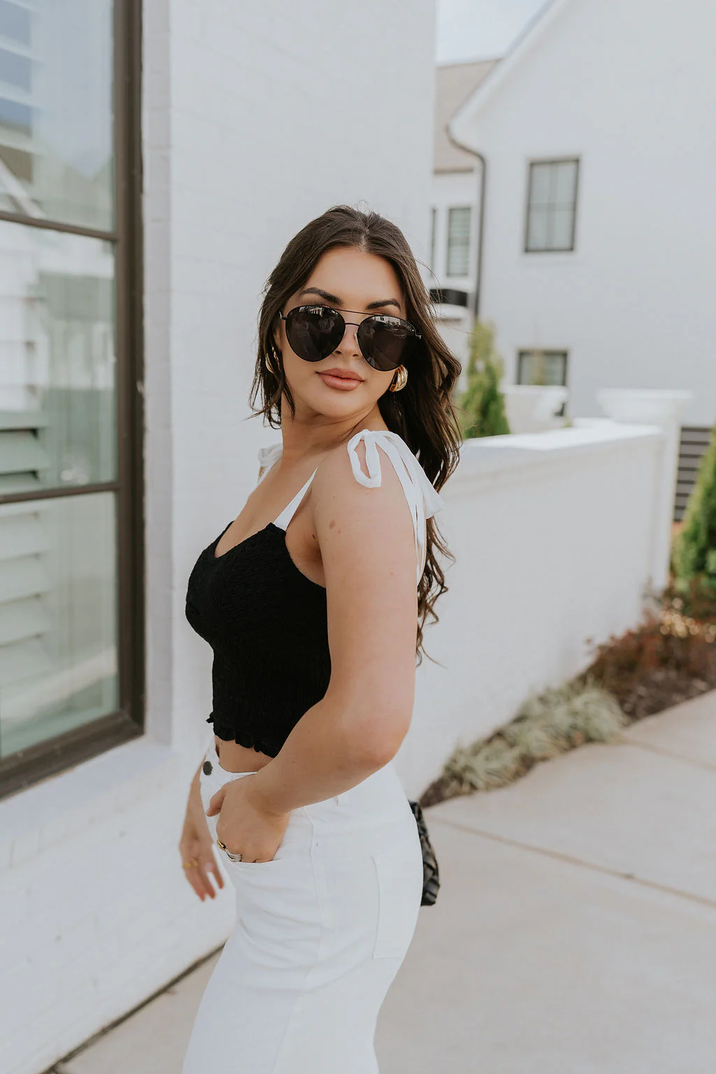Reese Black & White Cropped Tank Top - Image 6