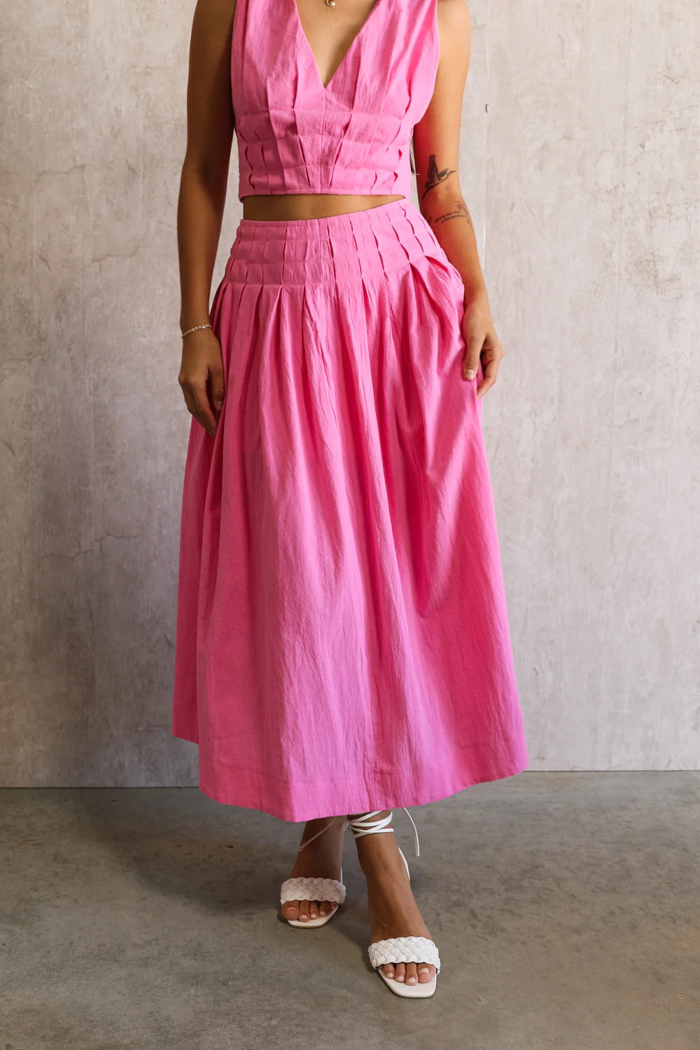 Valery Pink Tiered Midi Skirt - Image 2