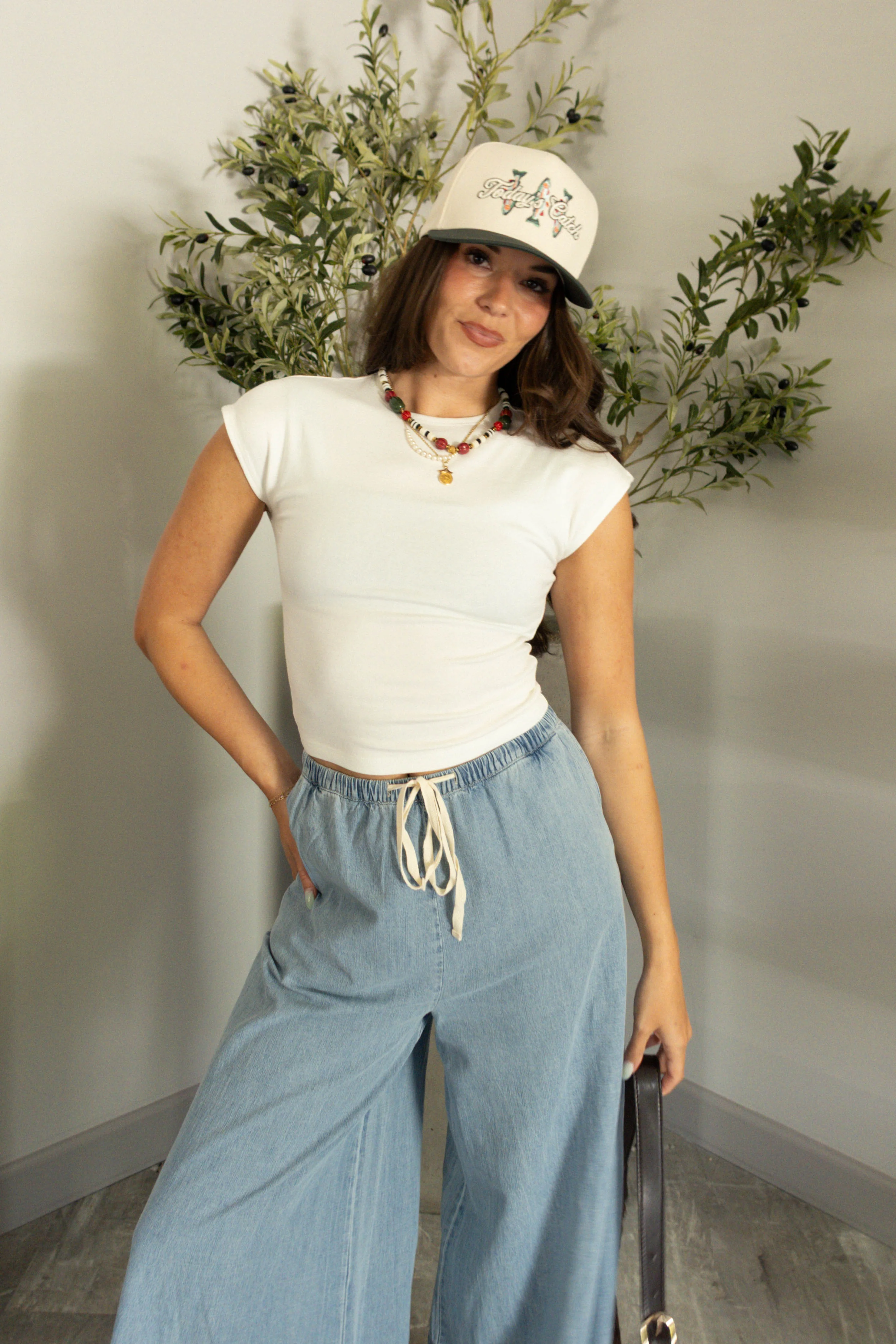 Vera Off White Cap Sleeve Tee - Image 2