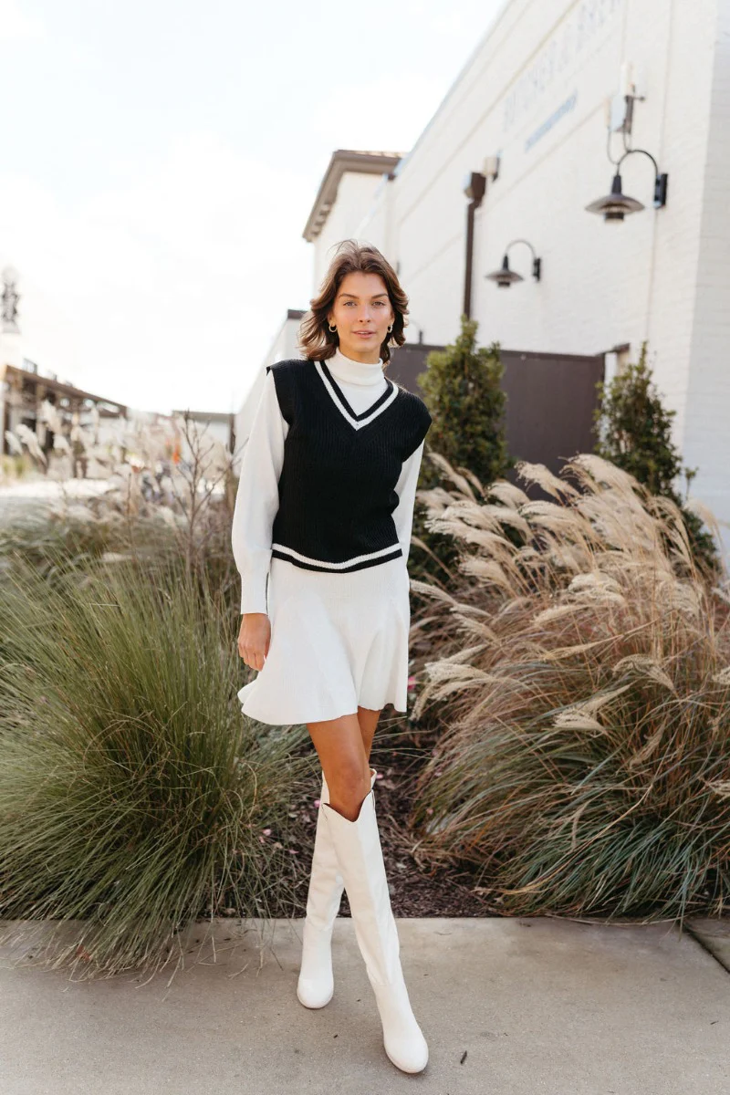 Walk The Line Sweater Vest in Black - Image 2