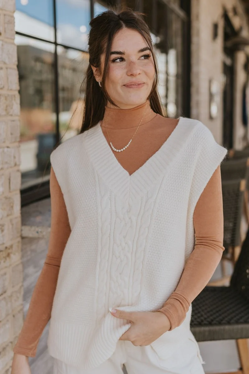 Whitney Sweater Vest in Ivory