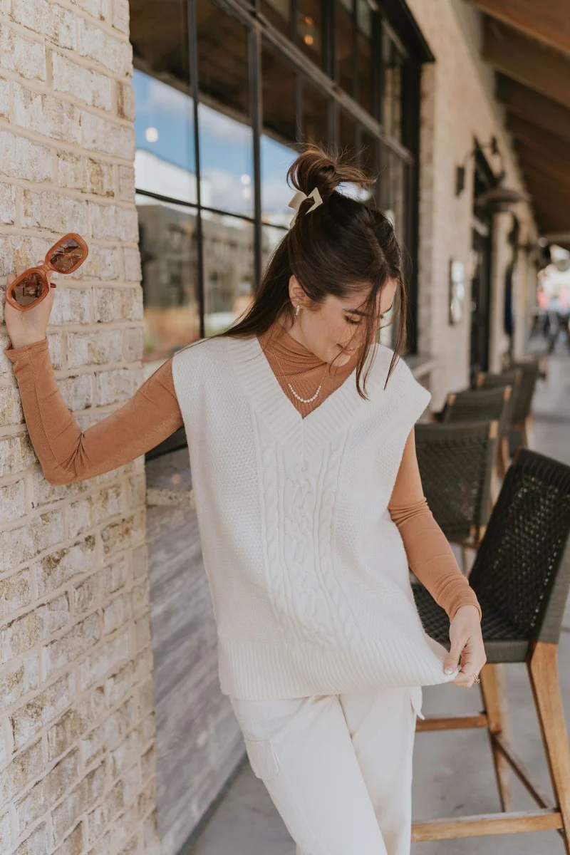 Whitney Sweater Vest in Ivory - Image 3