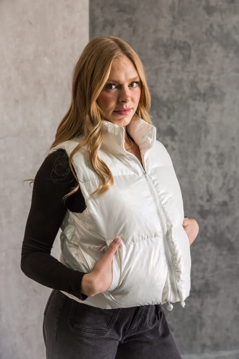Winnie Iridescent White Puffer Vest - Image 5